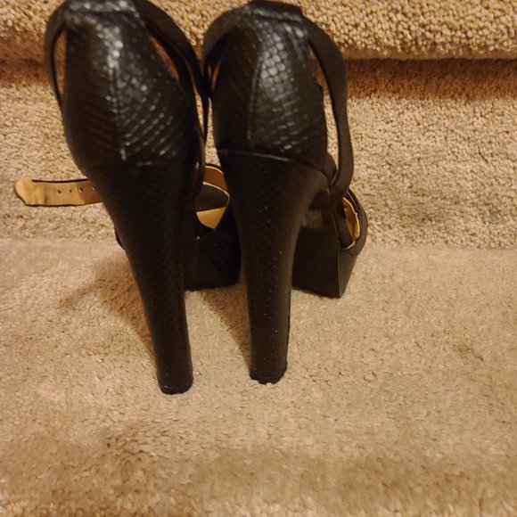 Black Colin Stuart Snake Print Platform Heels - Women's size 7 - Picture 8 of 10